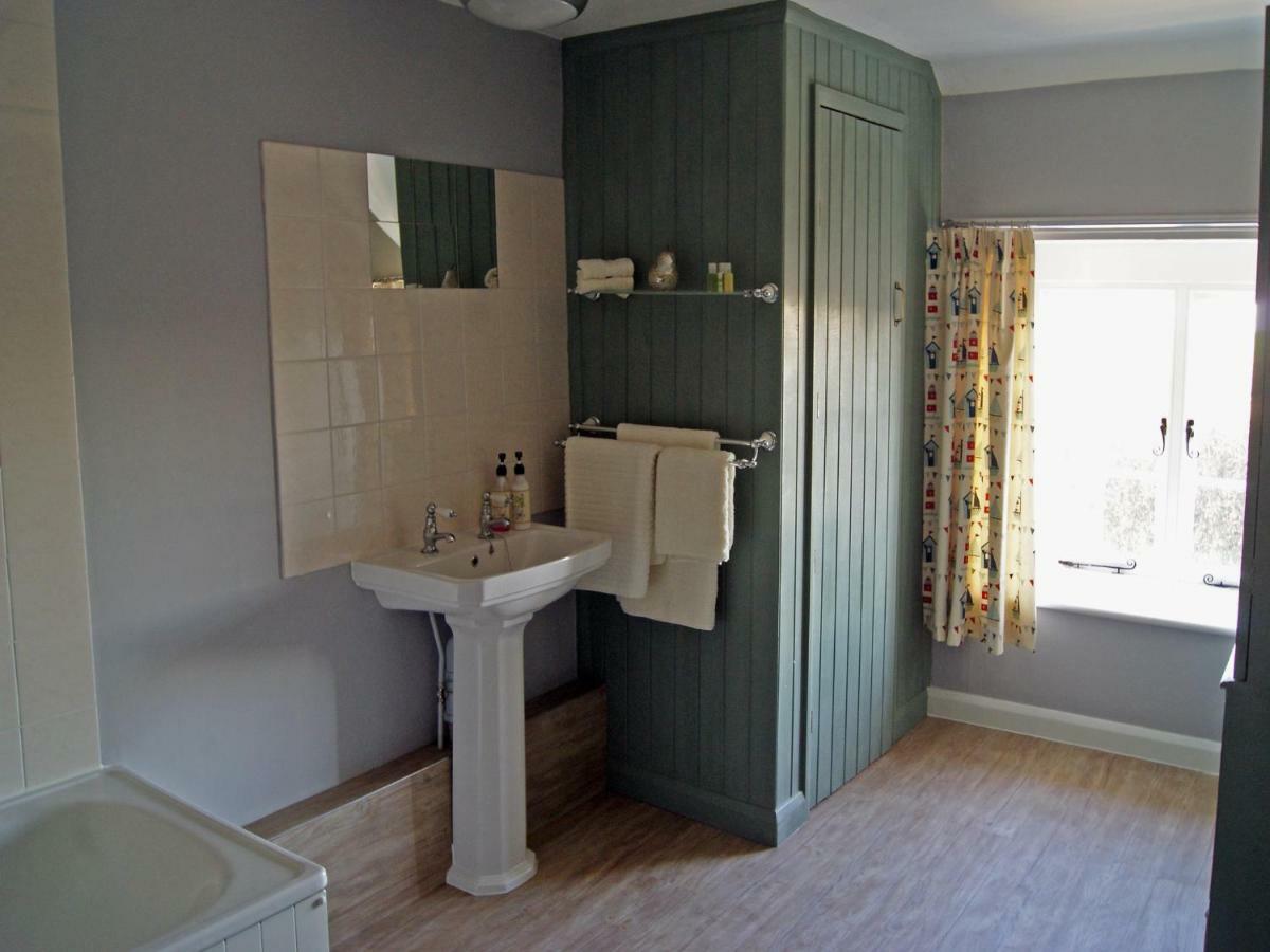 كلوفيلي The Old Smithy Bed & Breakfast المظهر الخارجي الصورة